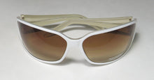 Load image into Gallery viewer, Dana Buchman Rley Sunglasses
