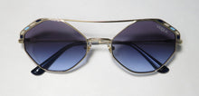 Load image into Gallery viewer, Vogue 4134s Sunglasses
