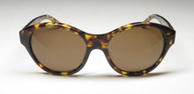 Load image into Gallery viewer, Vera Wang Luxe Karina Sunglasses
