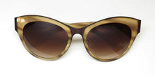 Load image into Gallery viewer, Vera Wang Luxe Neith Sunglasses
