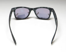 Load image into Gallery viewer, Adrienne Vittadini 5056 Sunglasses
