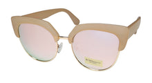 Load image into Gallery viewer, BCBG Bcbgeneration 1024 Sunglasses
