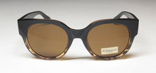 Load image into Gallery viewer, BCBG Bcbgeneration 1033 Sunglasses
