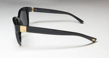 Load image into Gallery viewer, Oscar de la Renta Oscar 1364 Sunglasses
