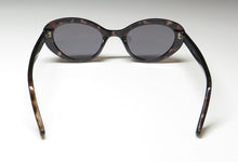 Load image into Gallery viewer, Lucky Brand D938 Sunglasses
