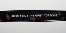 Load image into Gallery viewer, Lucky Brand D938 Sunglasses
