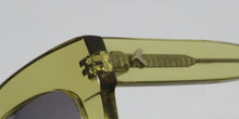 Load image into Gallery viewer, Kendall + Kylie Kks5081 Keyla Sunglasses
