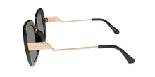 Load image into Gallery viewer, Sean John Sjs2025 Sunglasses
