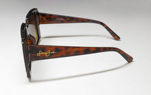 Load image into Gallery viewer, Sean John Sjs2018ce Sunglasses
