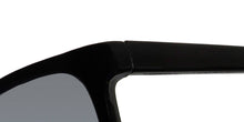 Load image into Gallery viewer, Sean John Sjs1023 Sunglasses
