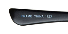 Load image into Gallery viewer, Sean John Sjs1000 Sunglasses
