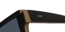 Load image into Gallery viewer, Sean John Sjs1018 Sunglasses
