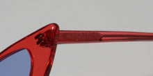 Load image into Gallery viewer, Kendall + Kylie Kk5021 Vivian Sunglasses
