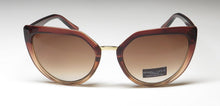 Load image into Gallery viewer, Kendall + Kylie Kk5119ce Lynn Sunglasses
