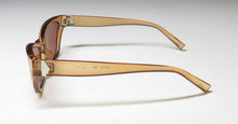 Load image into Gallery viewer, Kendall + Kylie Kk5109 Emma Sunglasses
