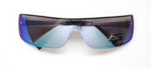 Load image into Gallery viewer, Kendall + Kylie Kk4057 Madison Sunglasses

