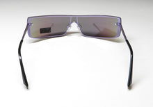 Load image into Gallery viewer, Kendall + Kylie Kk4057 Madison Sunglasses
