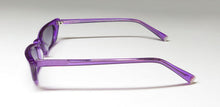Load image into Gallery viewer, Kendall + Kylie Kk5021 Vivian Sunglasses
