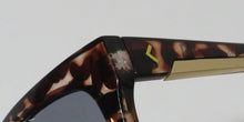 Load image into Gallery viewer, Kendall + Kylie Kk5134ce Hayden Sunglasses
