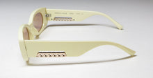 Load image into Gallery viewer, Kendall + Kylie Kk5065 Adira Sunglasses
