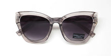 Load image into Gallery viewer, Kendall + Kylie Kk5130ce Estelle Sunglasses
