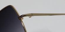 Load image into Gallery viewer, Kendall + Kylie Blkk4080 Nellie Sunglasses
