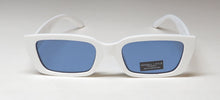 Load image into Gallery viewer, Kendall + Kylie Kk5137 Gemma Sunglasses
