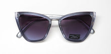 Load image into Gallery viewer, Kendall + Kylie Kk5127 Clara Sunglasses
