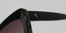 Load image into Gallery viewer, Kendall + Kylie Kk5121 Mazie Sunglasses

