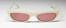 Load image into Gallery viewer, Kendall + Kylie Kk5054 Courtney Sunglasses
