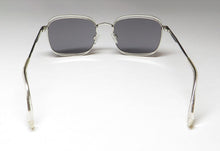 Load image into Gallery viewer, Kendall + Kylie Kks4045 Gianna Sunglasses
