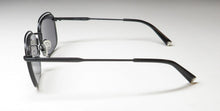 Load image into Gallery viewer, Kendall + Kylie Kks4045 Gianna Sunglasses
