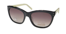 Load image into Gallery viewer, Flower 1003 Sophie Sunglasses
