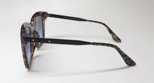 Load image into Gallery viewer, Bebe Bbop1006 Sunglasses
