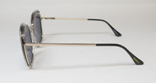 Load image into Gallery viewer, Bebe Bbop1001 Sunglasses
