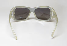 Load image into Gallery viewer, Bebe Bbop1016ce Sunglasses
