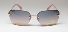 Load image into Gallery viewer, BCBG Bcbgeneration 3059 Sunglasses

