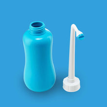Load image into Gallery viewer, BUTT BUDDY Go - Portable Bidet Handheld Water Sprayer Bottle
