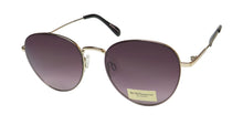 Load image into Gallery viewer, BCBG Bcbgeneration 3034 Sunglasses
