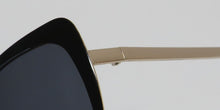 Load image into Gallery viewer, Oscar de la Renta Oscar 3077 Sunglasses
