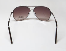 Load image into Gallery viewer, Oleg Cassini Mod 2026 Sunglasses
