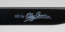 Load image into Gallery viewer, Oleg Cassini Ca 1172 Sunglasses
