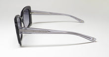 Load image into Gallery viewer, Aigner 35065 Sunglasses

