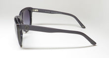 Load image into Gallery viewer, Aigner 35032 Sunglasses
