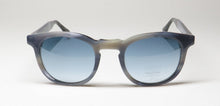 Load image into Gallery viewer, Vera Wang V471 Sunglasses
