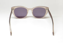 Load image into Gallery viewer, Gemma Styles Heart Of Glass Sunglasses
