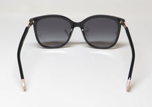 Load image into Gallery viewer, Furla Sfu247 Sunglasses
