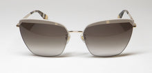 Load image into Gallery viewer, Furla Sfu403 Sunglasses
