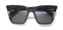 Load image into Gallery viewer, Police Spld33 Sunglasses
