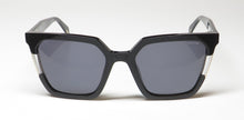 Load image into Gallery viewer, Police Spld33 Sunglasses
